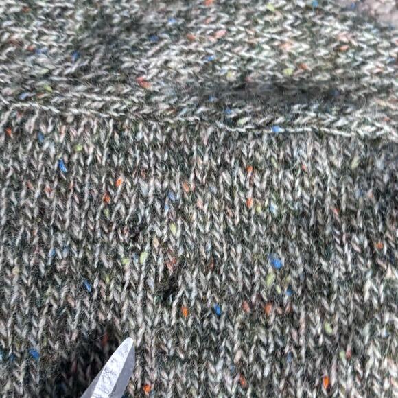 Vintage 80s Pringle of Scotland Wool Sweater Gray Speckled Knit Crewneck Unisex - Picture 11 of 14